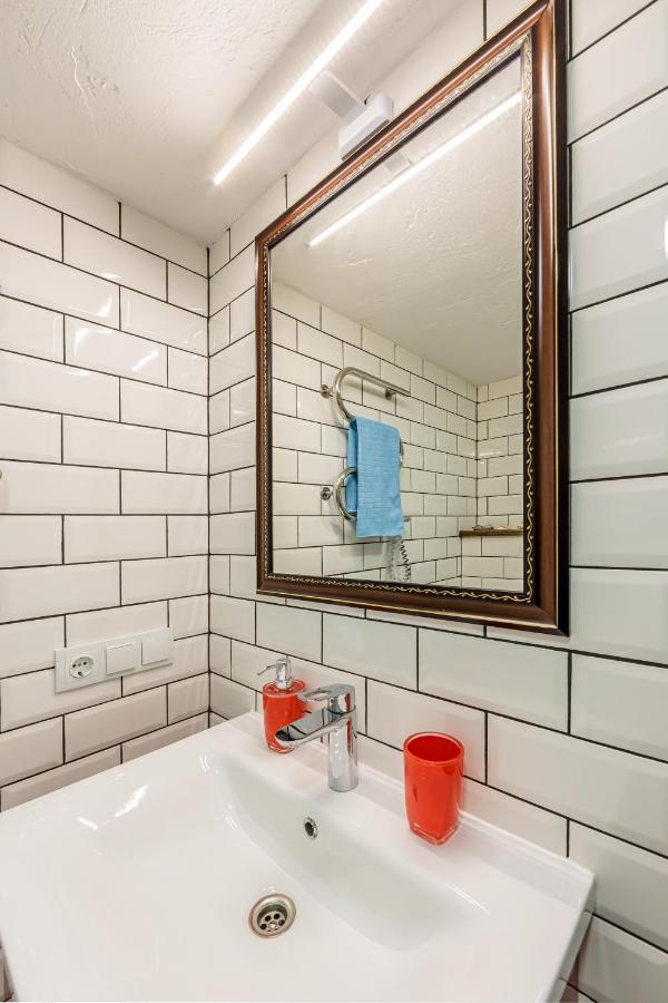 Kyiv Saksahanskoho Apart Hotel المظهر الخارجي الصورة